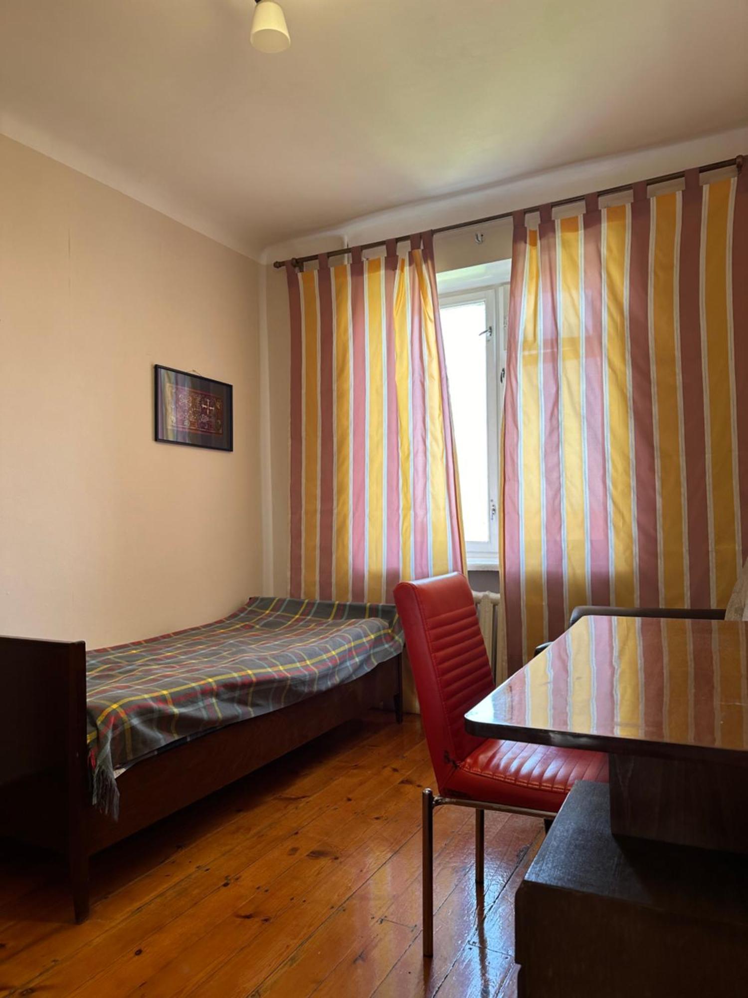 Cosy flat in the city center Appartement Bisjkek Buitenkant foto